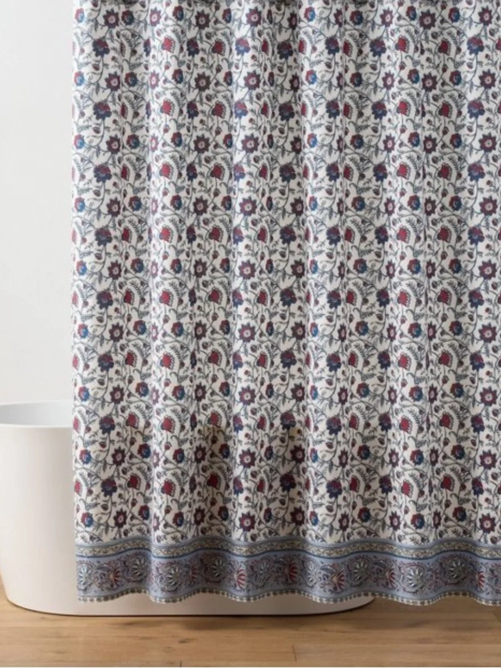 THRESHOLD NWT Americana Floral Shower Curtain -blue/red